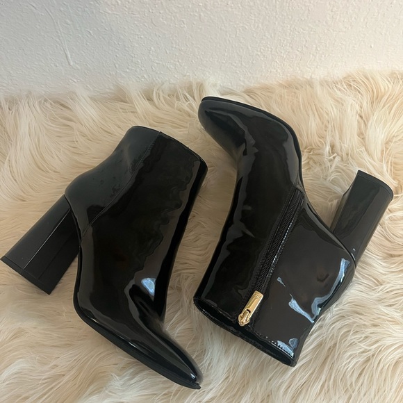 J-Lo black high heels 👢 boots - Picture 2 of 6